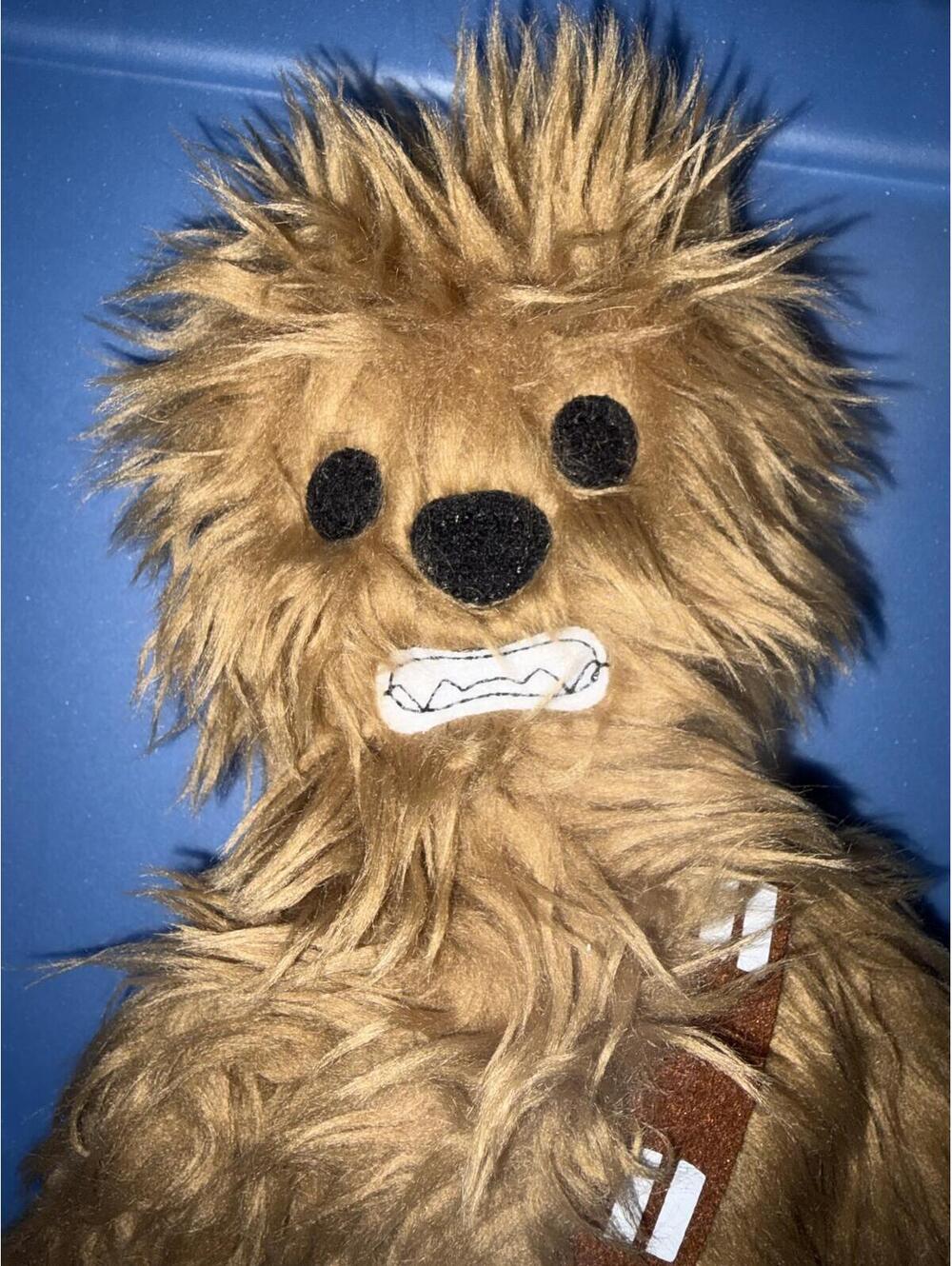 Star Wars Galaxy’s Edge Chewbacca plush 🌌✨